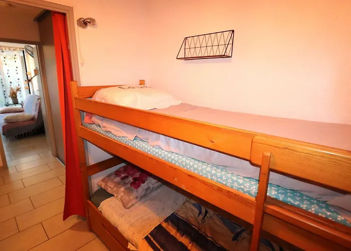 Au Rdc Avec Terrasse, Piscines, Parking Prive Et Proche De La - Fr-1-307-186 勒格罗-迪鲁瓦